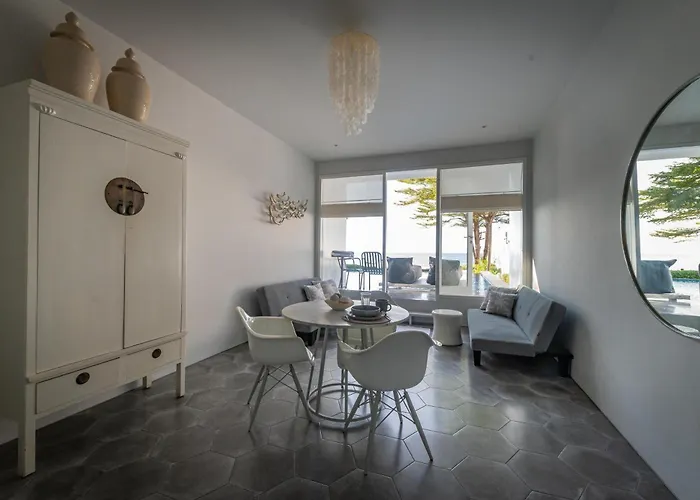 Lusa Hotel